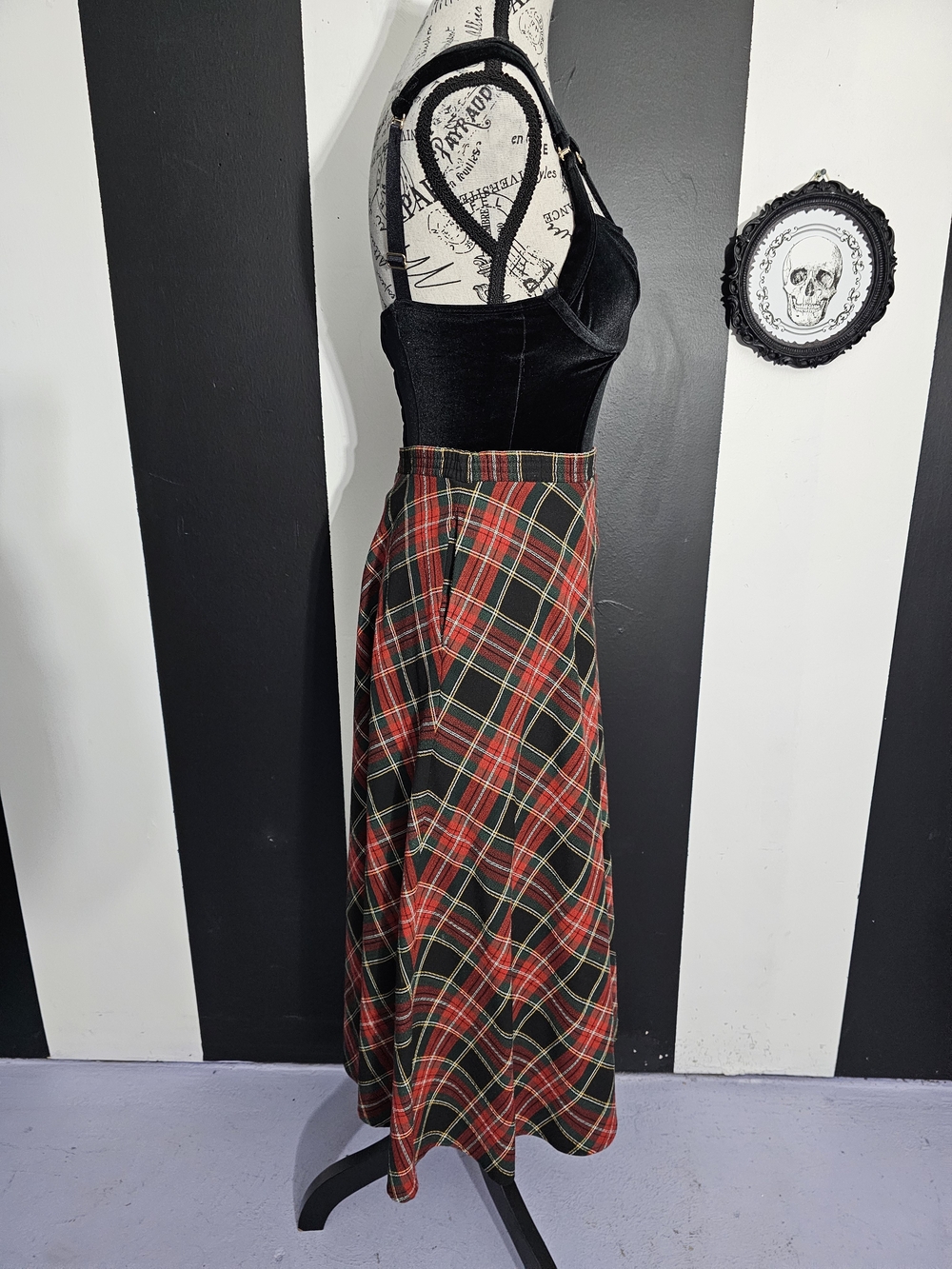 Vintage Red & Green Tartan Midi Skirt - Picture 3 of 5